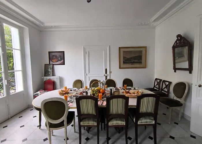 Domaine De Ris Pensjonat