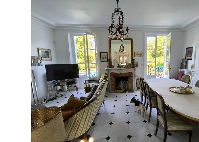 Pensjonat Domaine De Ris